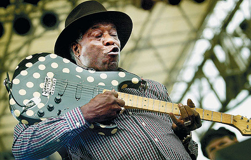  시카고 블루스 기타리스트 ... Buddy Guy - skin deep 
