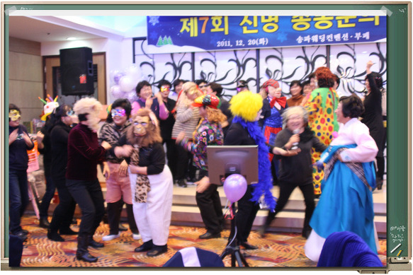 12737E3C4F3C91502BEB49