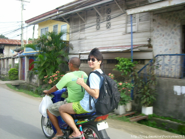 2010년 11월 27일~29일 필리핀 반타얀 사진