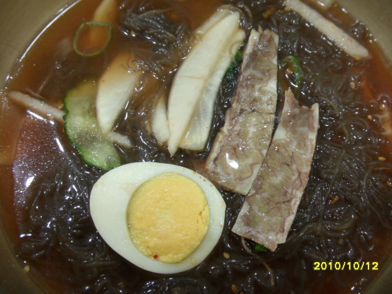 함흥냉면 이미지