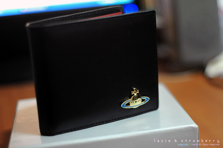 VIVIENNE WESTWOOD (비비안웨스트우드) Nappa Carf nero/rosso 단지갑