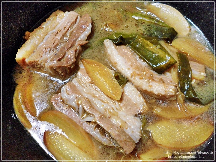 한번 맛보면 중독되는 맛 .. 삼겹살 특별식
