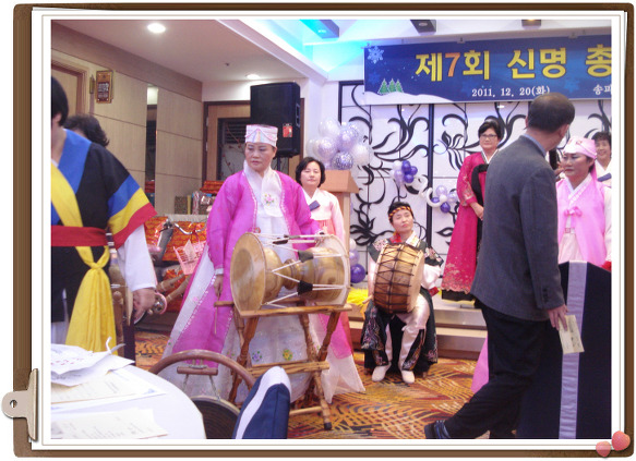 1671E04E4F3C897E2BB1A8