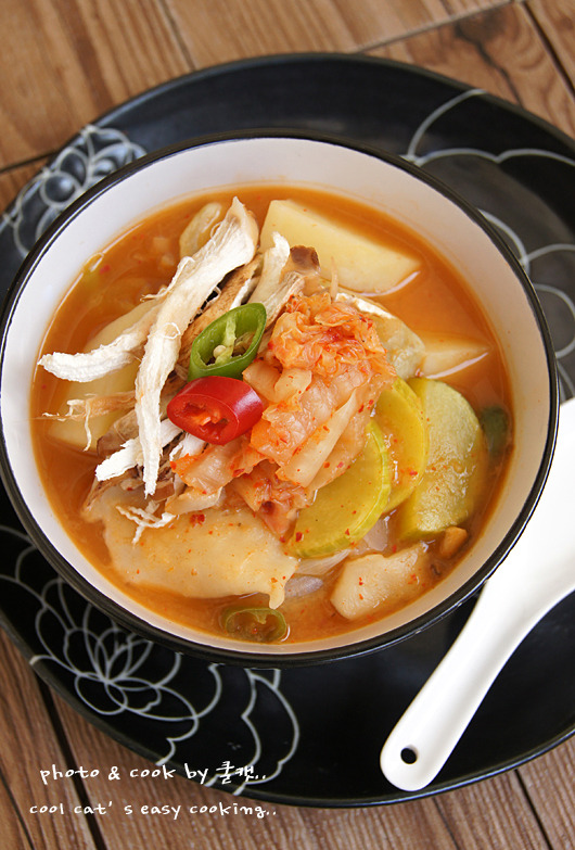 김치수제비