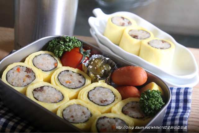 냉동실 찬밥만 있음..<15분도 안 갈리는 계란말이 김밥 >