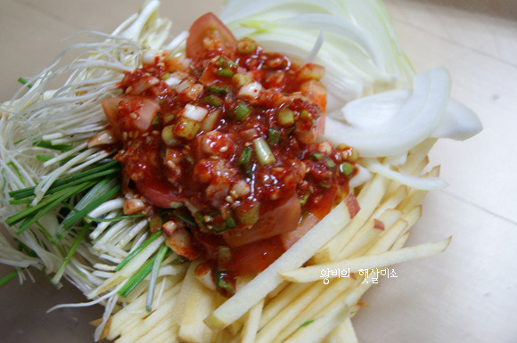 제철 맞은 민어로 양념 조림 만들었어요