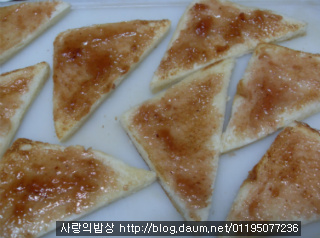 박물관뜨락,계절의여왕 강림하다! 숙녀의 화려한도시락 >_