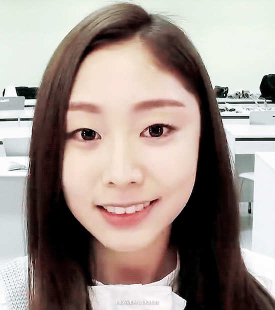 [러블리즈] 화장하는 지수.gif | 인스티즈