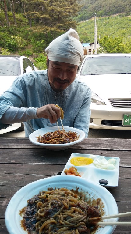 황매산 허굴산방 이미지