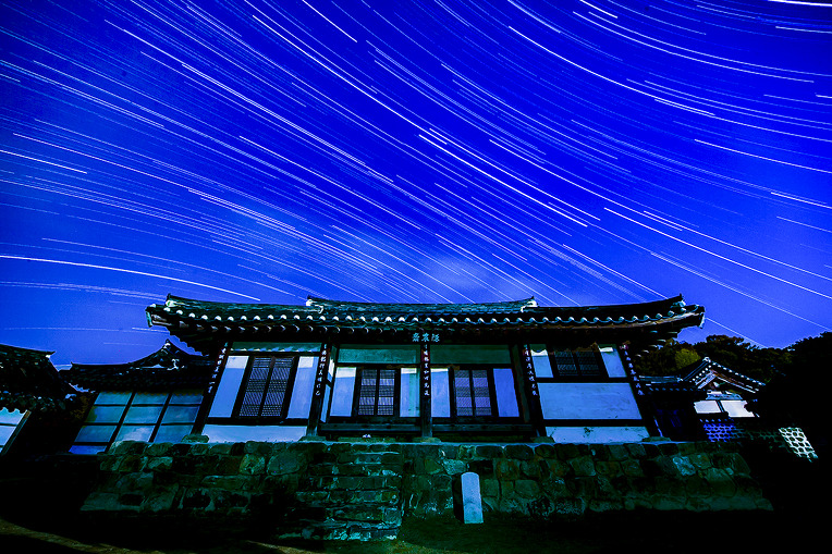 별이 흐르는 밤