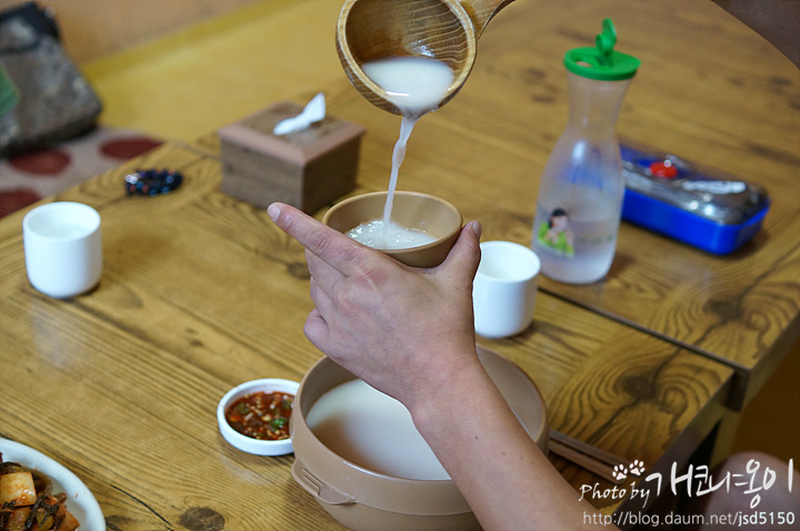 [울진덕구온천맛집] 두툼한 파전과 모두부 ~ 옹심이칼국수
