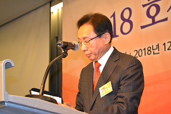 더블클릭을 하시면 이미지를 수정할 수 있습니다