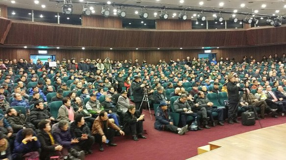 2018년 12. 27일 국회 도서관에600명이 모여서 브라운각서공개하고 전투수당 통과하라.