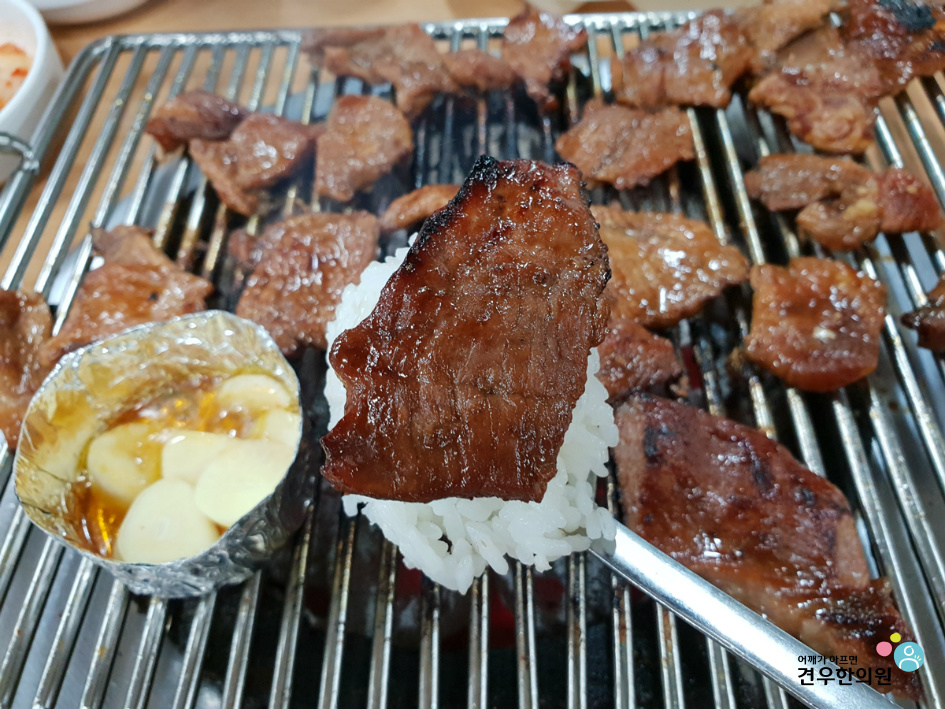 동글갈비 이미지