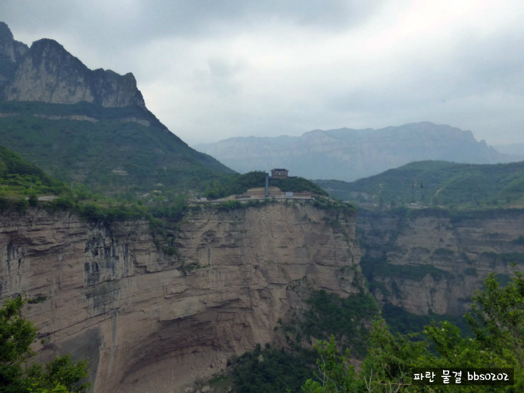 왕상암. 나선형  계단. 